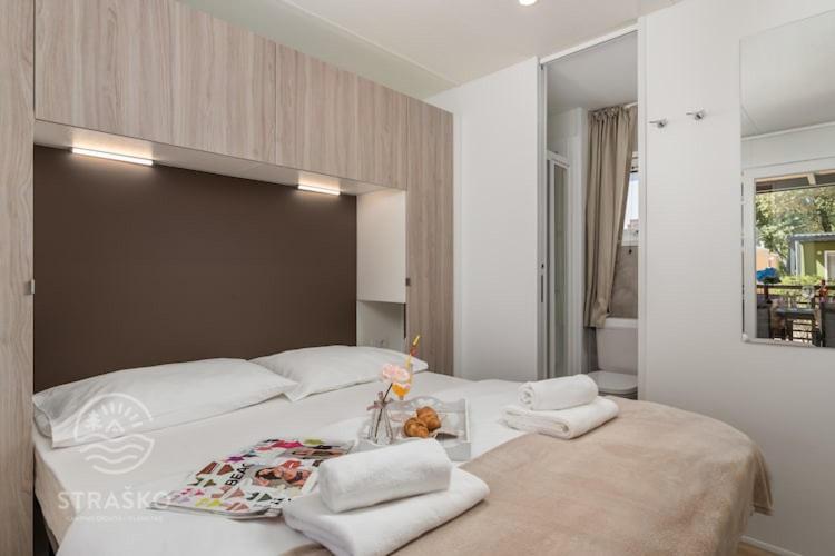 Premium Mobile Home In 诺瓦利娅 外观 照片